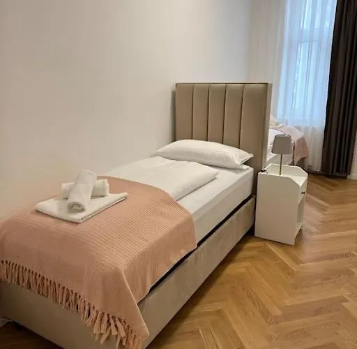 Apartmán Modernes In Karlsplatz Naehe 15 *